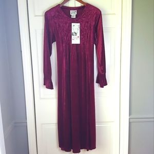 Vintage Velvet Robe NWT Size 6